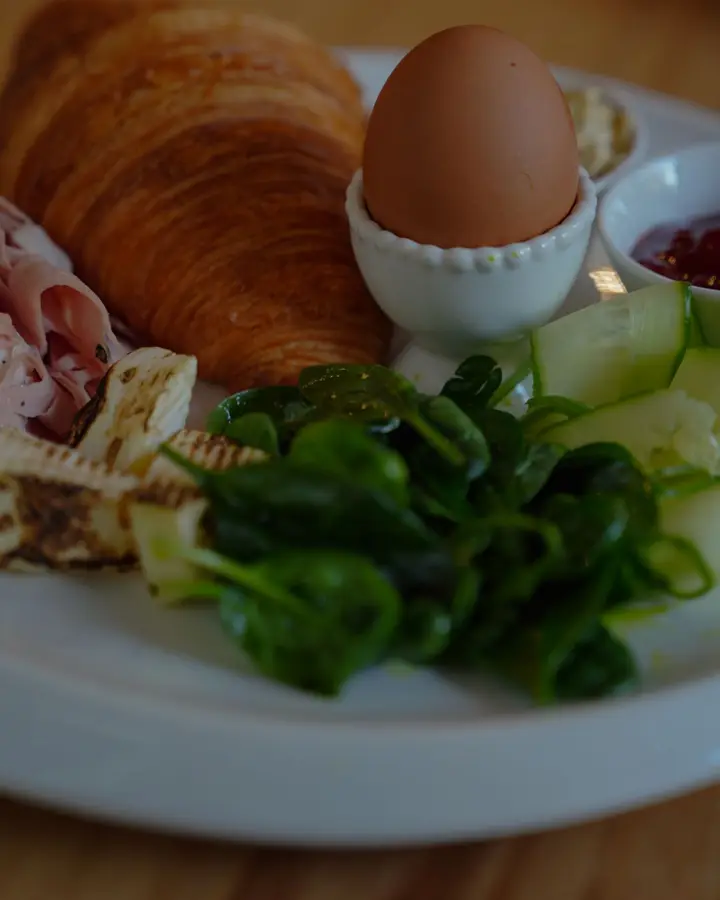 Garden brunch plate